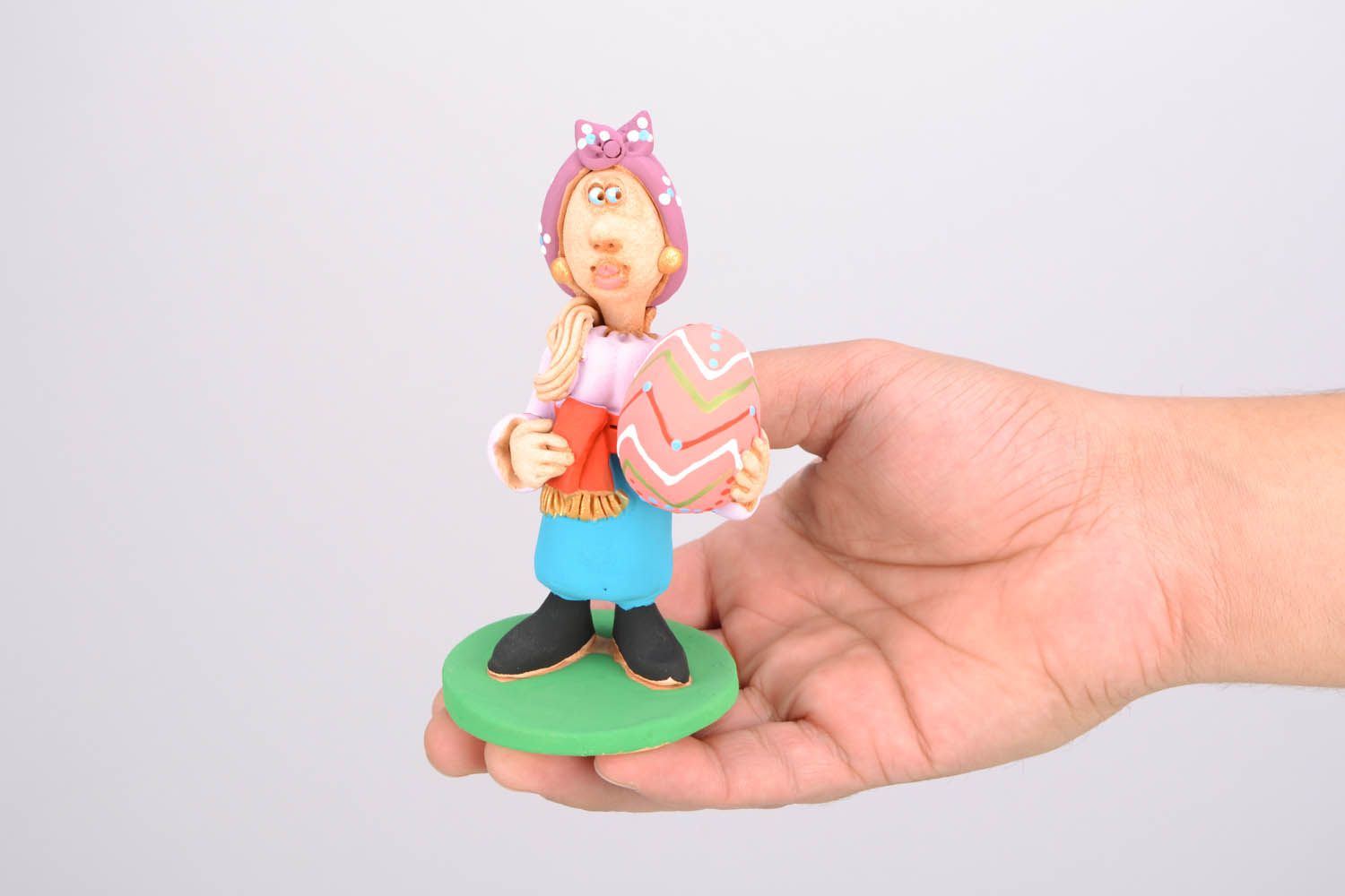 Clay statuette Cossack Woman with an Easter Egg photo 2