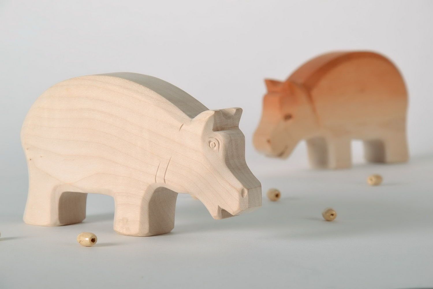 Wooden figurine Hippo photo 1