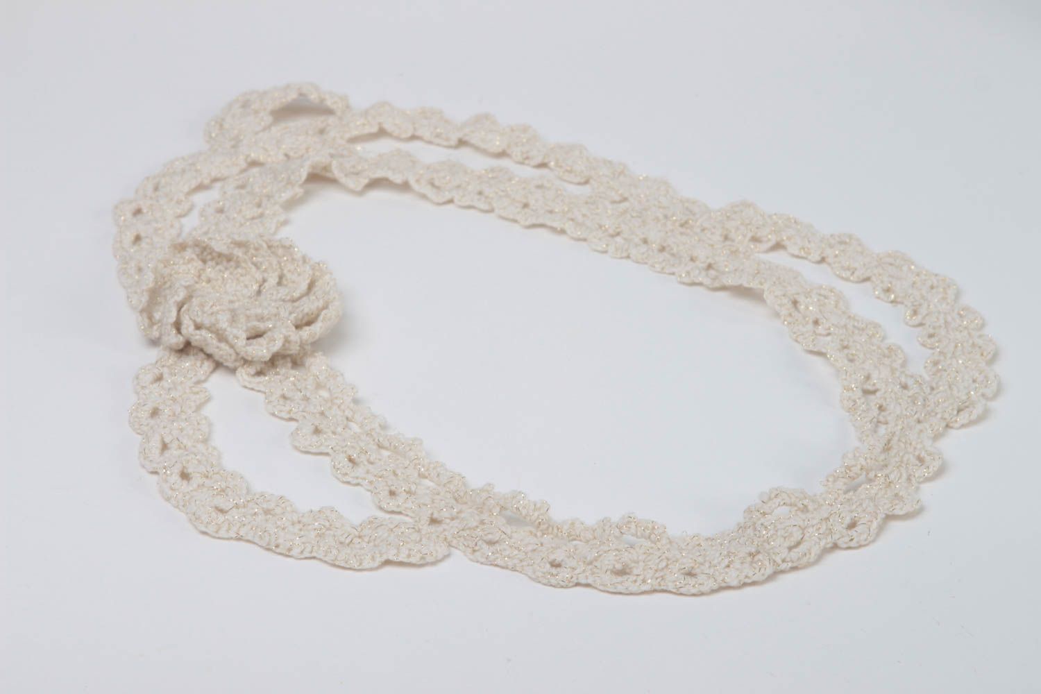 Handmade lange Halskette Häkel Accessoire Collier weiß mehrreihig mit Blume foto 5