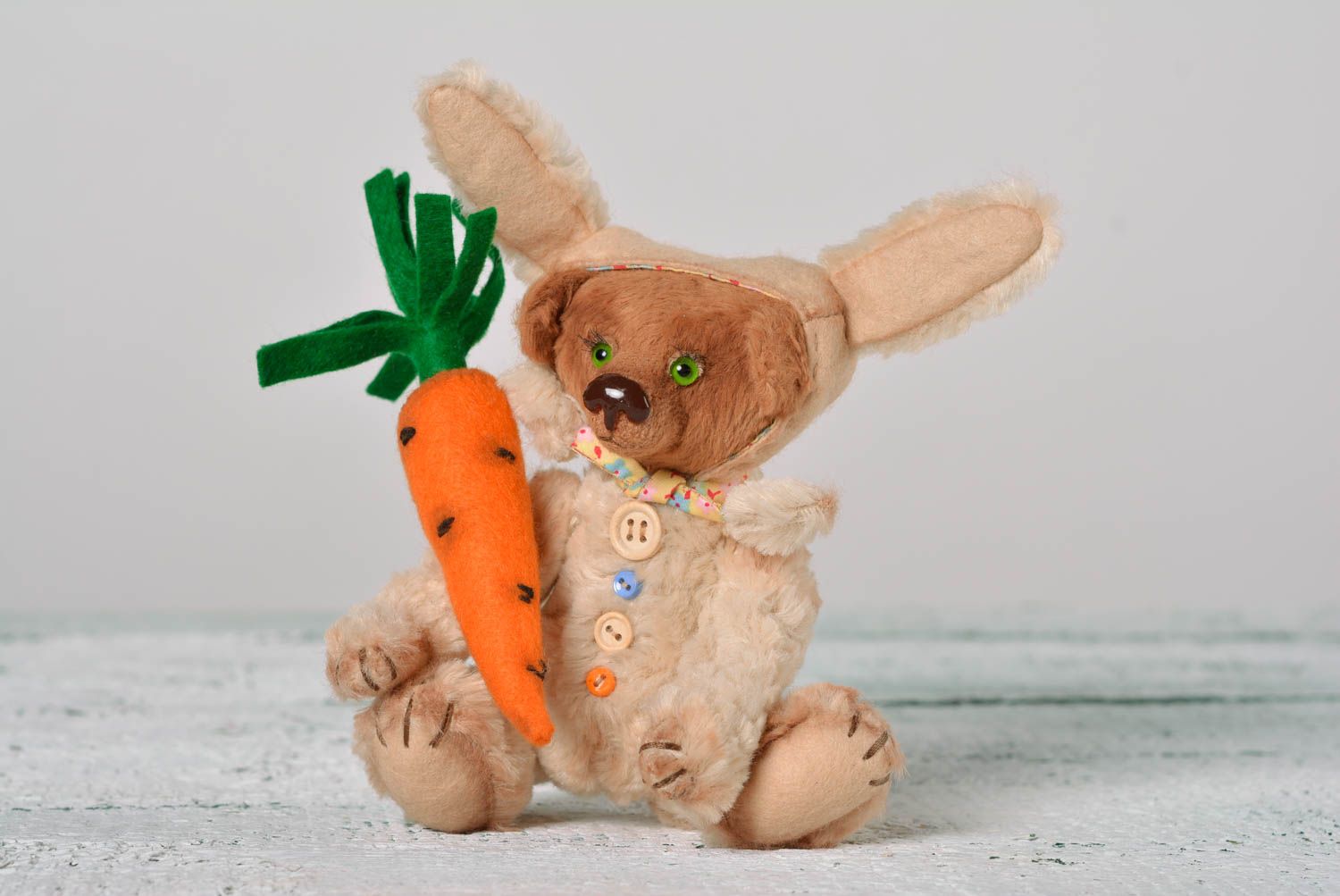 Bär Kleinkinder Spielzeug handmade Geschenk für Kinder Stoff Tier Haus Deko foto 1