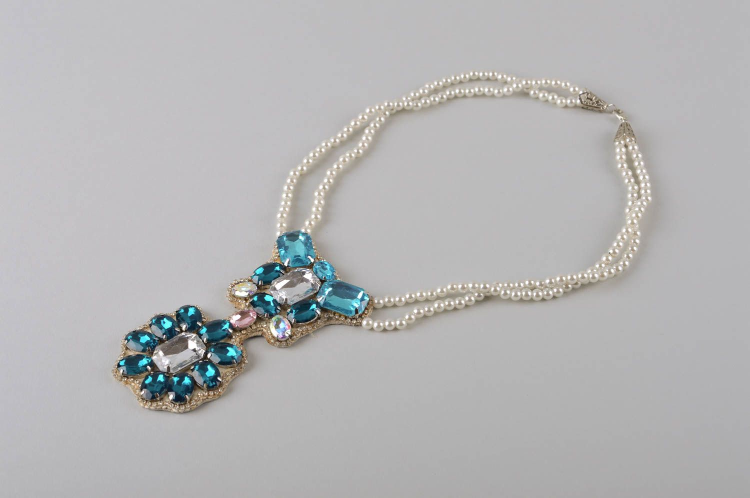 Handmade beaded necklace stylish unusual necklace beautiful accessory photo 4