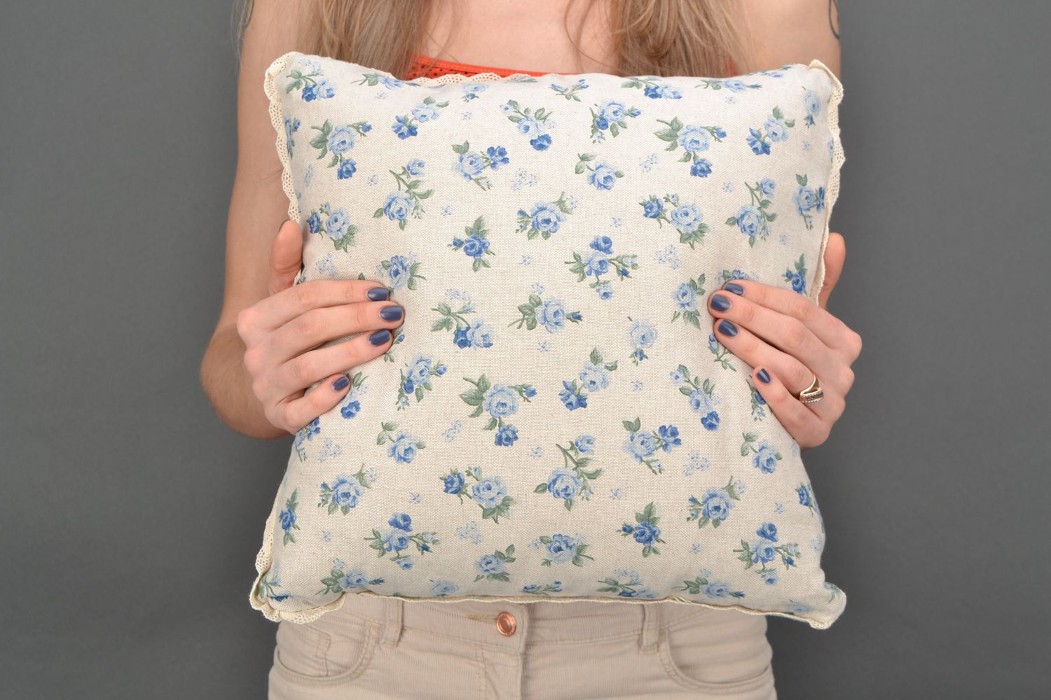 Soft square cotton pillow with lace photo 2