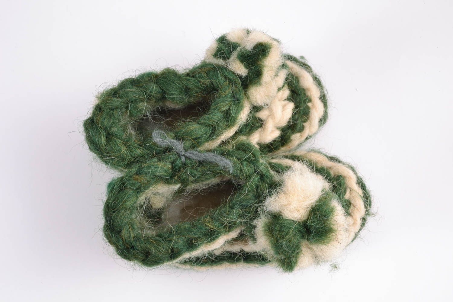 Pantuflas de lana rayadas para niños foto 5