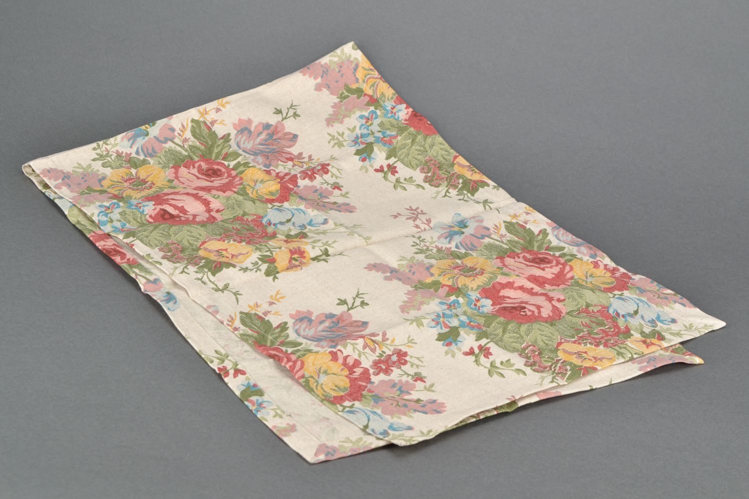Chemin de table en tissu de coton et polyamide avec impression florale fait main photo 2