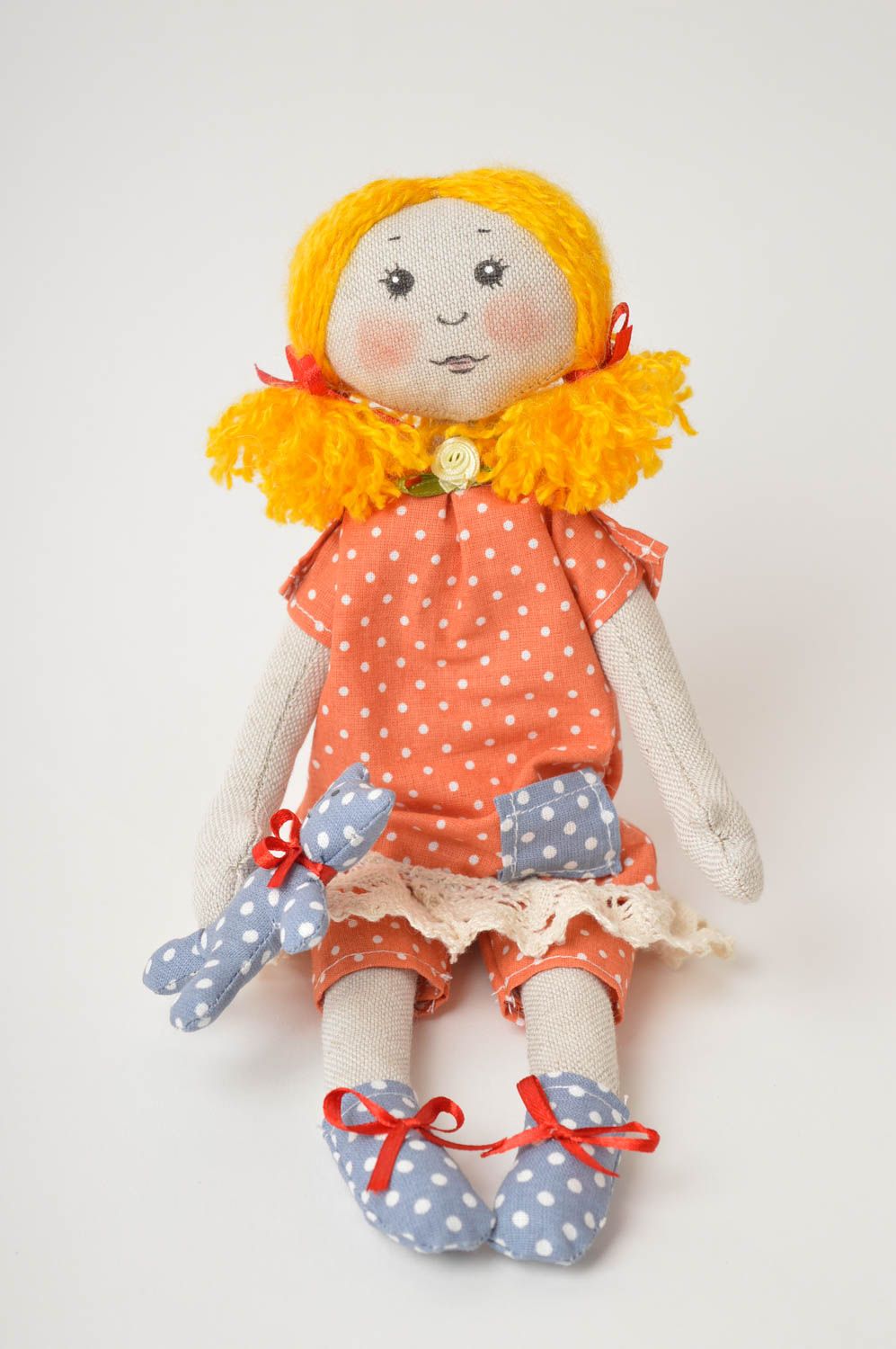 Кукла ручной работы авторская кукла из льна тряпичная кукла Девочка в платье фото 2