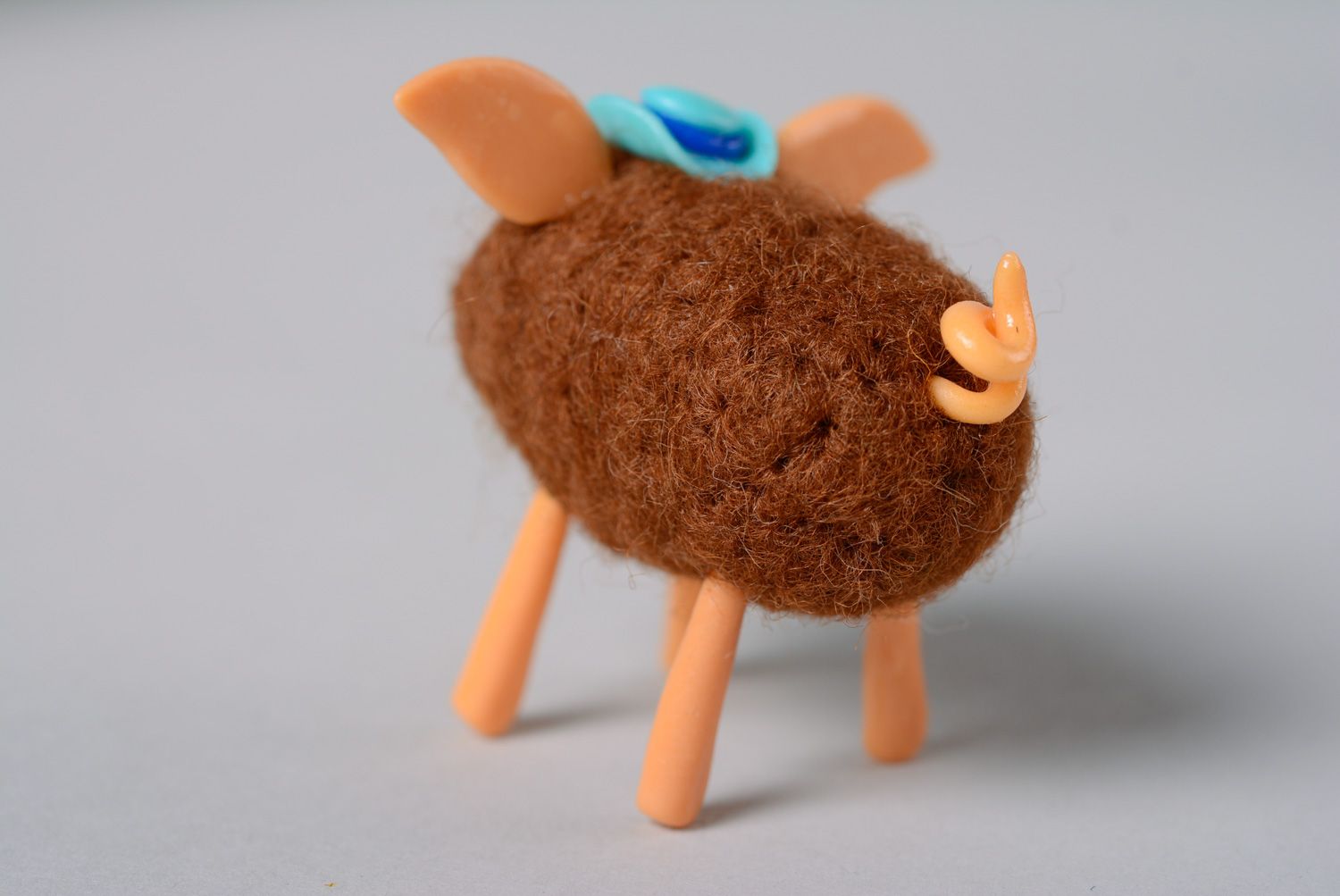 Handmade felted wool pocket toy miniature Pig photo 3
