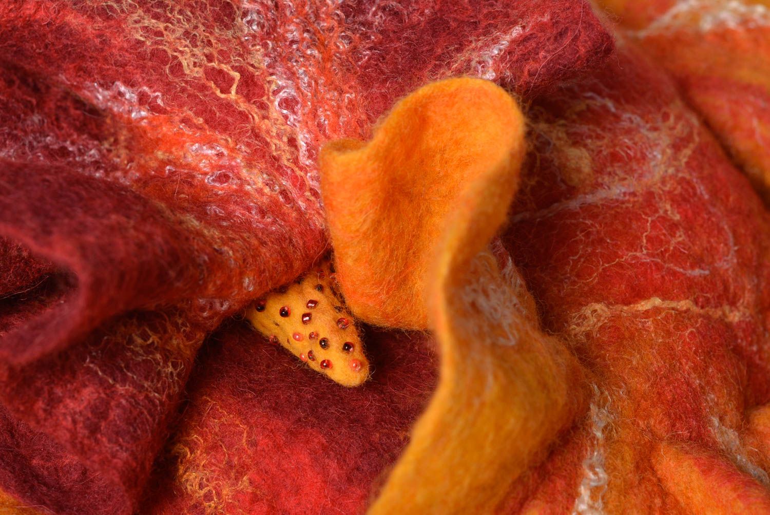 Handmade designer large bag felted of wool in the shape of orange flower photo 4