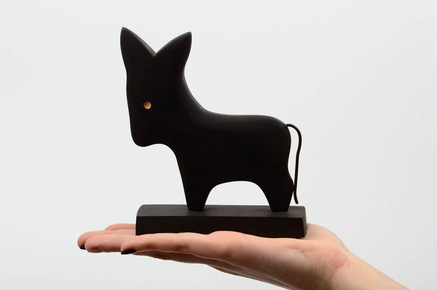 Figurine décorative fait main Statuette en bois petite noire Cadeau original photo 5