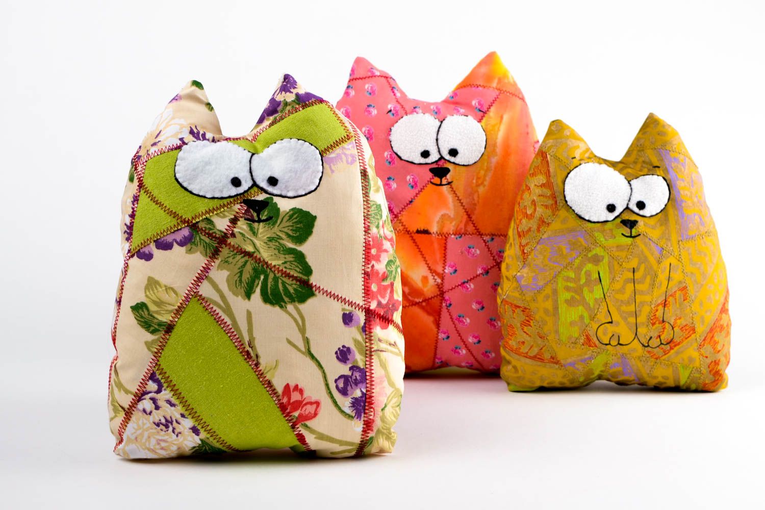Stofftier Kissen handmade Spielzeug für Kleinkinder Geschenk Idee ausgefallen foto 1
