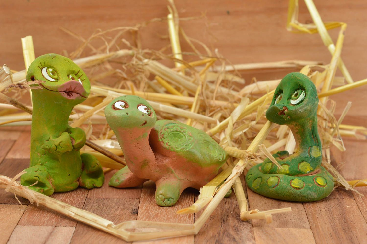Handmade Figuren Set Tierfiguren aus Ton Deko Ideen Haus 3 Stück Keramik Deko foto 1