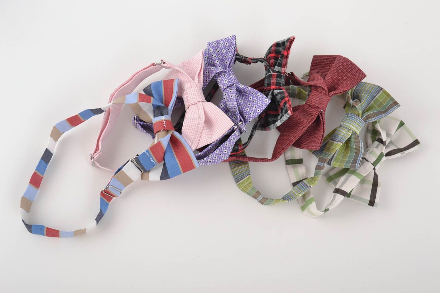 Текстильные галстуки-бабочки хенд мейд набор из 7-ми штук с ремешком 430 мм фото 2