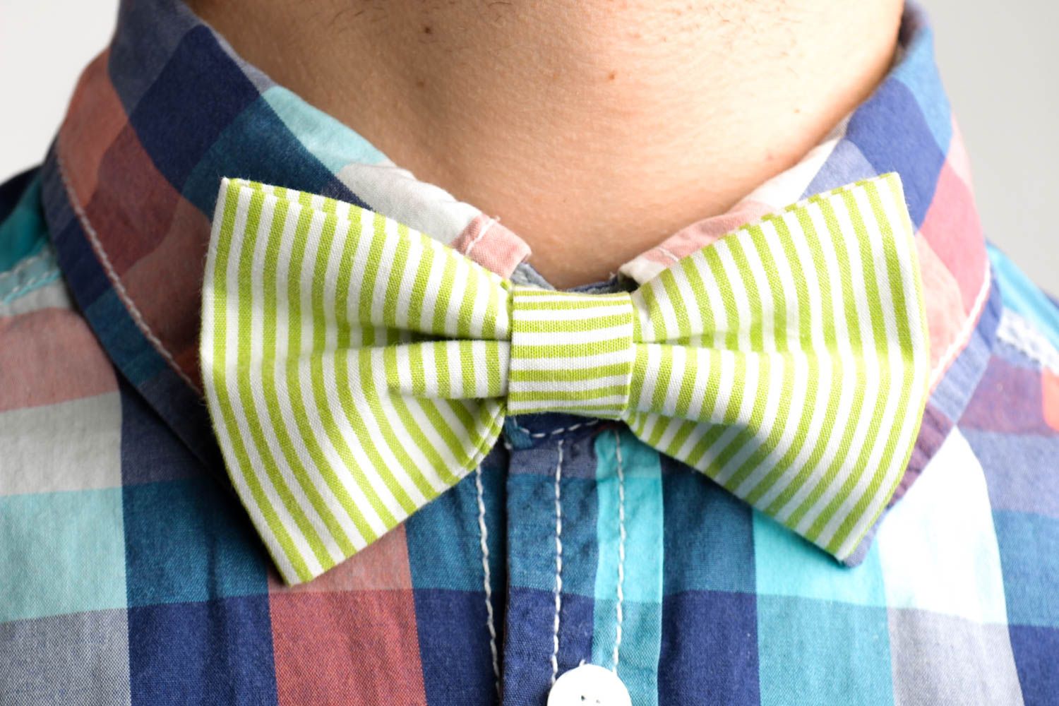 Handmade stylish bow tie unusual male accessory designer striped bow tie photo 1