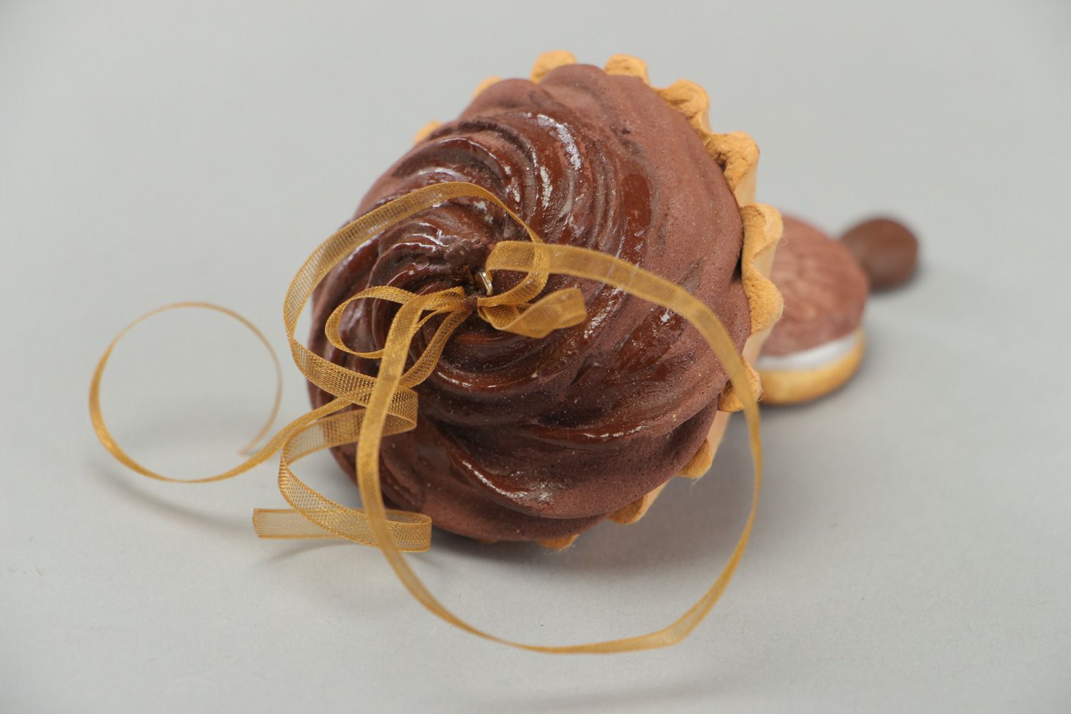 Suspension décorative cupcake en pâte polymère faite main originale pour cuisine photo 3