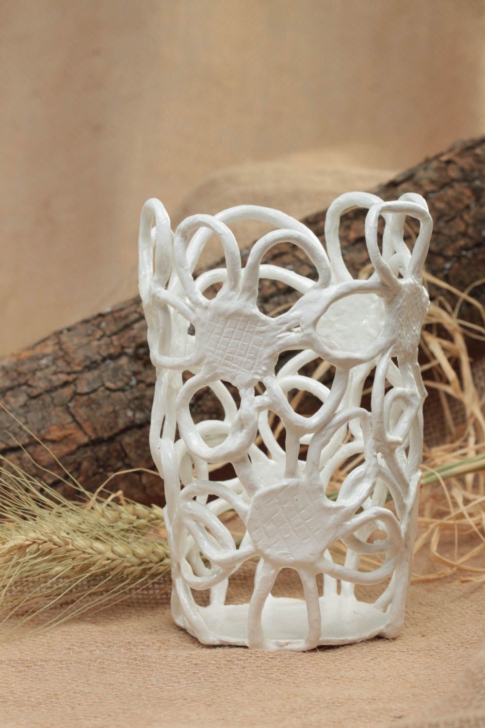 Vase décoratif fait main en argile polymère original ajouré blanc pour fleurs photo 1