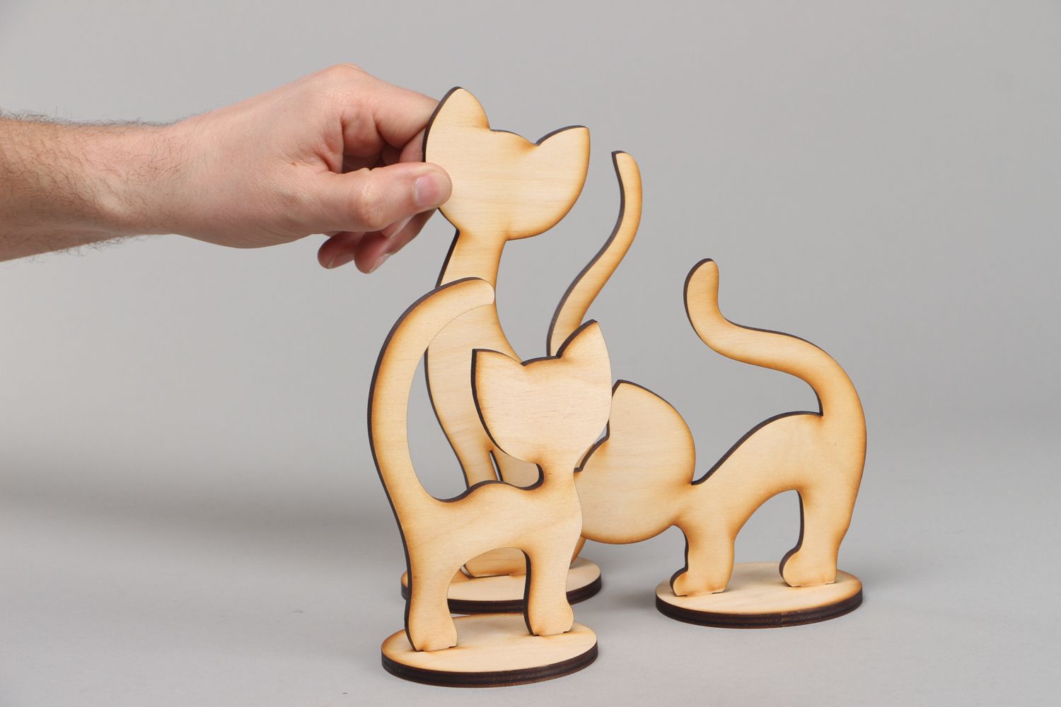 Semilavorati fatti a mano a forma di statuette di gatti materiale da dipingere foto 4