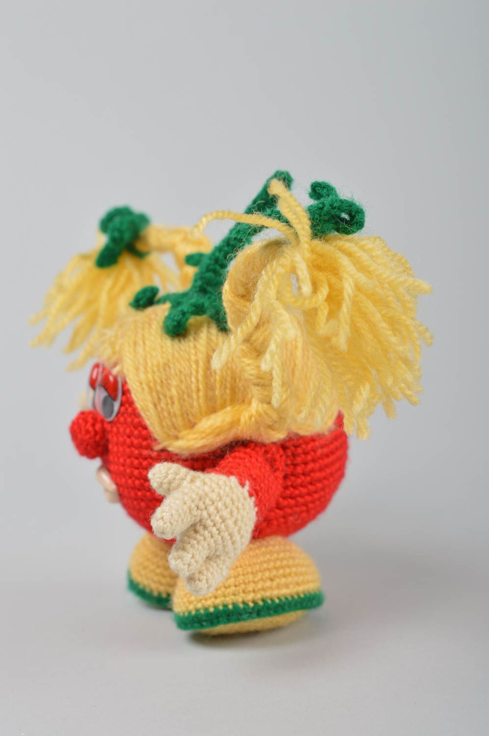 Peluche légume Tomate Jouet fait main tricoté au crochet Cadeau enfant original photo 2