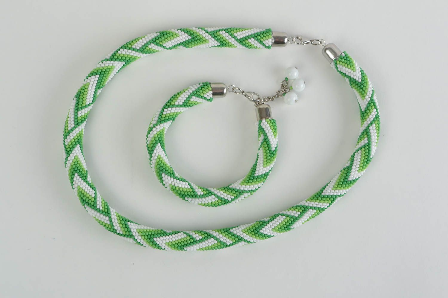 Set of handmade Czech beads jewelry necklace and bracelet green with white photo 1