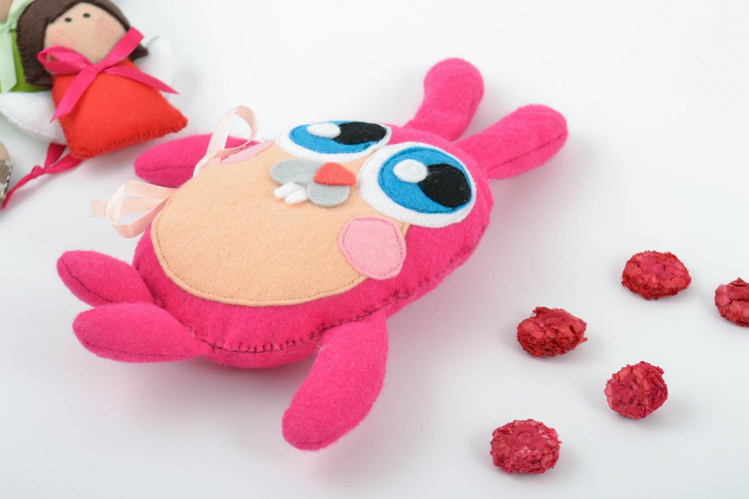 Joli jouet mou fait main en forme de lapin rose en feutre cadeau pour enfant photo 1