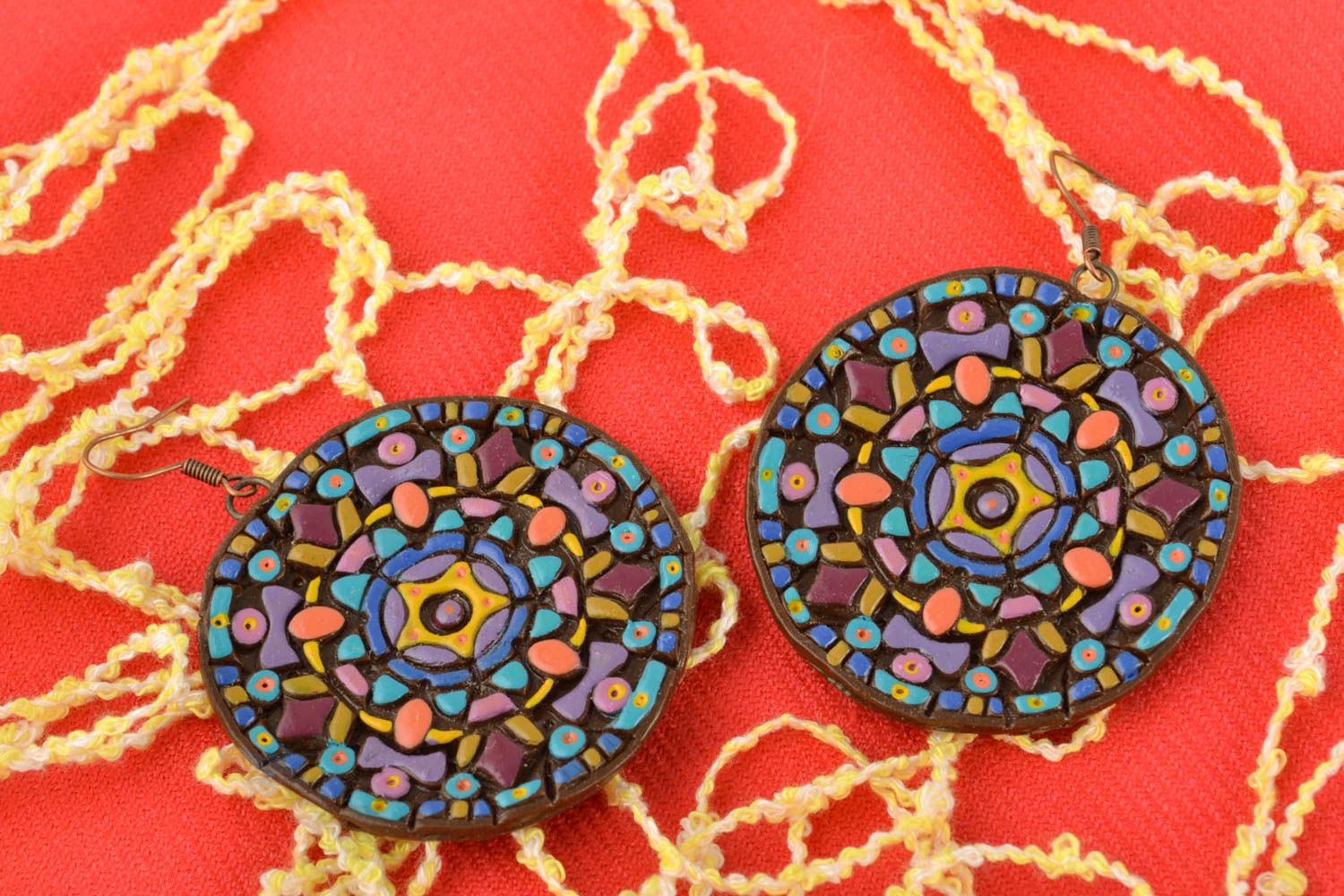 Boucles d'oreilles rondes en pâte polymère faites main multicolores Mosaïque  photo 1