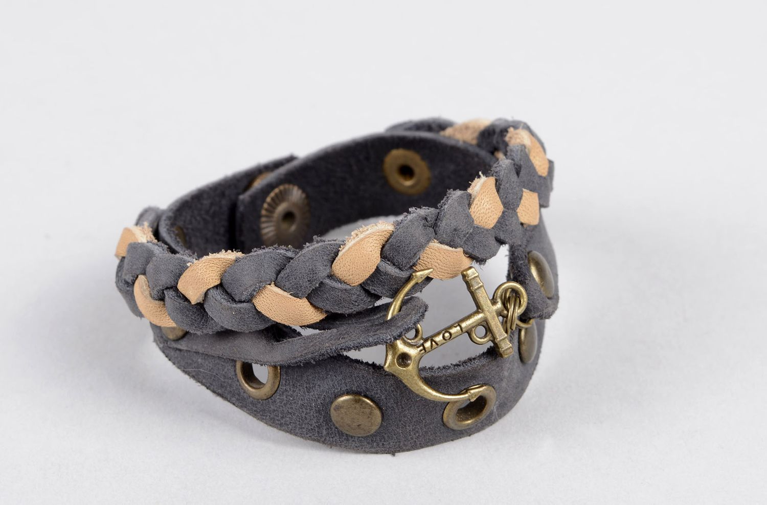 Bracelet en cuir naturel Bijou fait main avec ancre métallique Accessoire femme photo 1