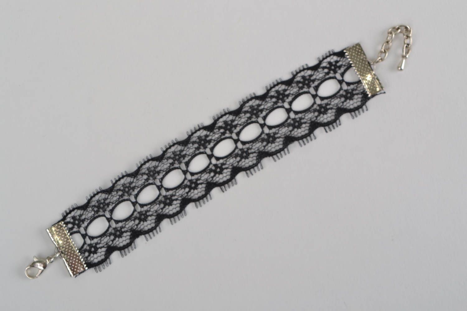 Black handmade women's thin lace wrist bracelet designer accessory photo 5