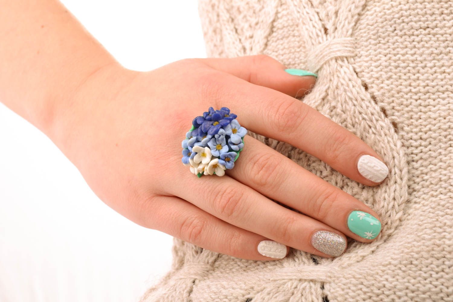 Schmuck Ring mit Blumen aus Polymerton foto 5
