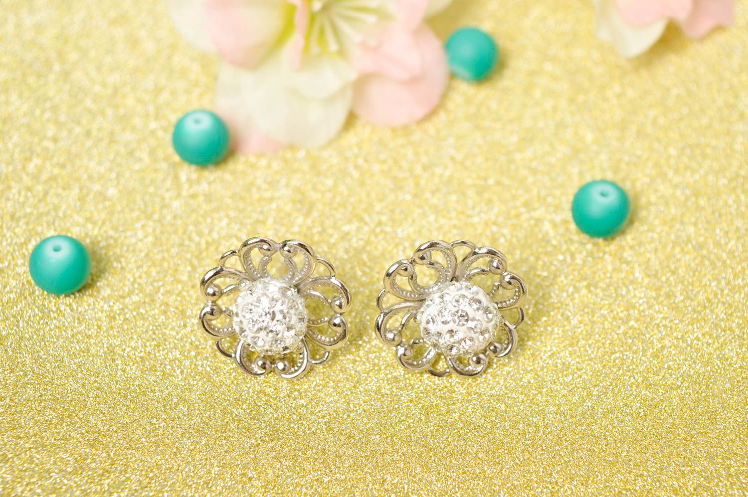 Beautiful handmade beaded earrings cute stud earrings accessories for girls photo 5