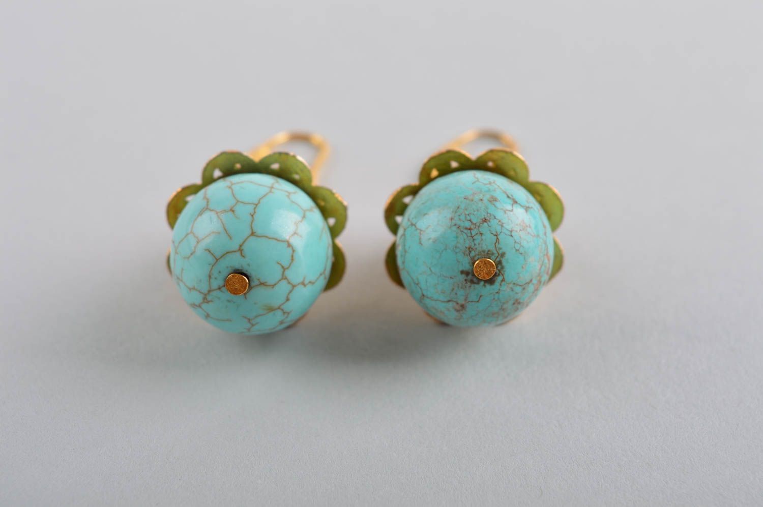 Boucles d'oreilles turquoise Bijou fait main pendantes design Cadeau femme photo 4