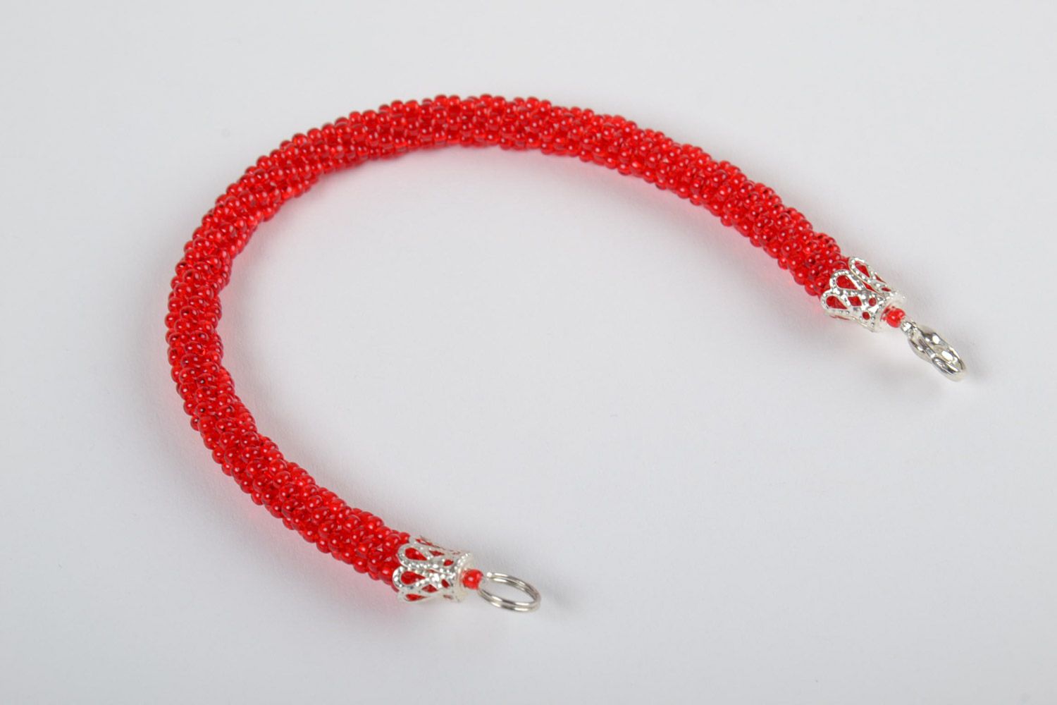 Bracelet en perles de rocaille tchèques au crochet rouge élégant fait main femme photo 4
