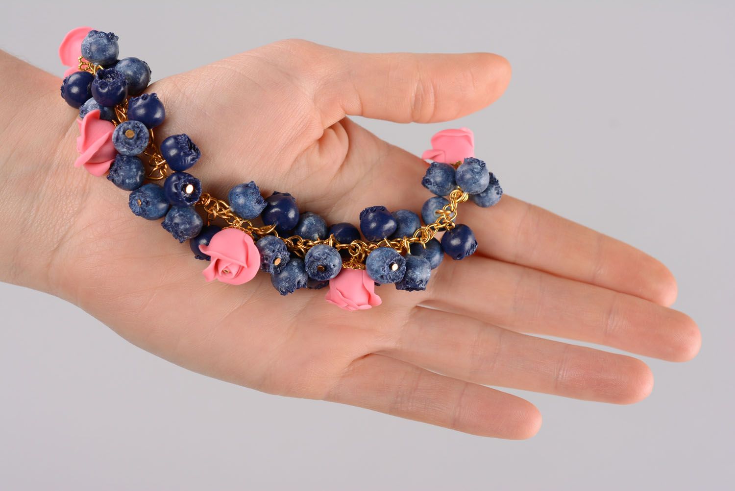 Wide handmade charm bracelet with blueberries and pink roses photo 5