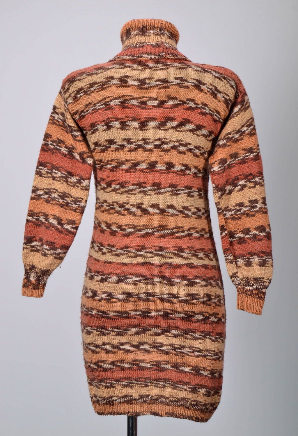 Woolen knitted dress photo 5