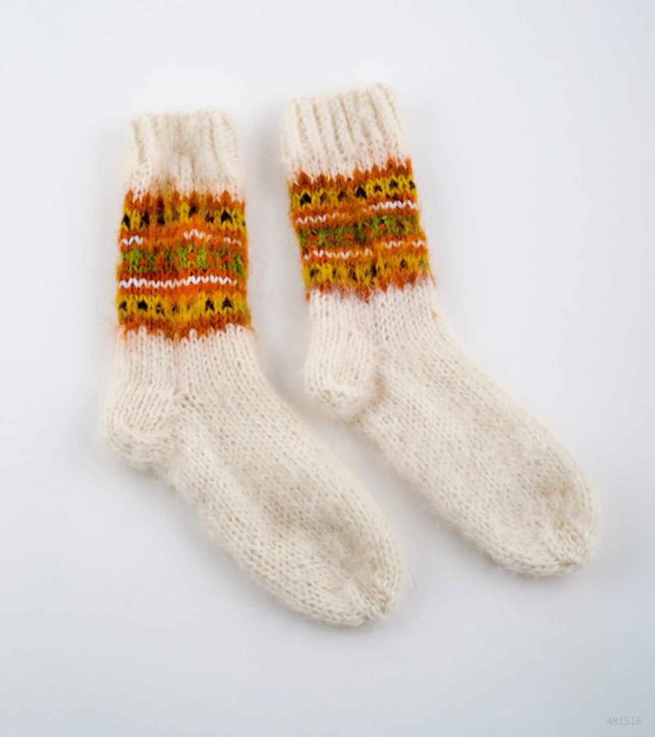 Women's socks made of wool photo 2