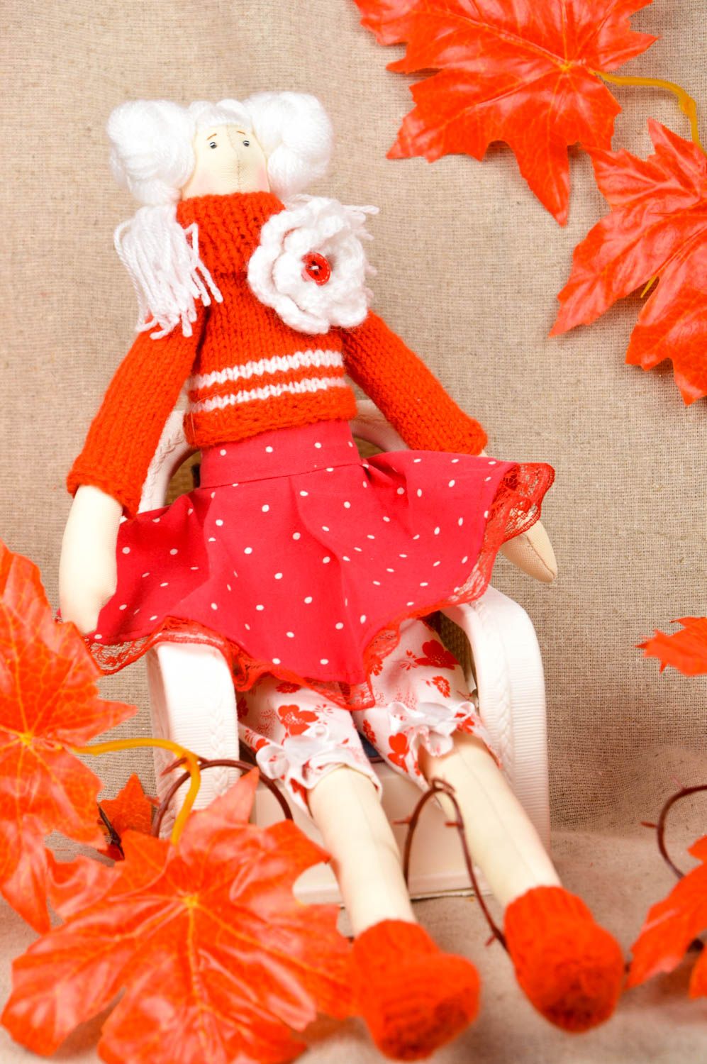 Schöne Puppe aus Stoff handmade Haus Dekoration tolles Geschenk für Mädchen foto 1