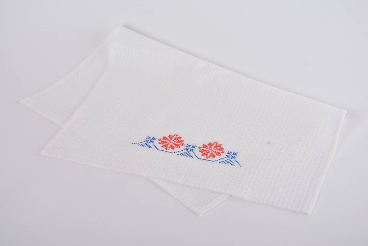 Cotton rectangular white napkin with machine embroidery handmade home decor photo 3