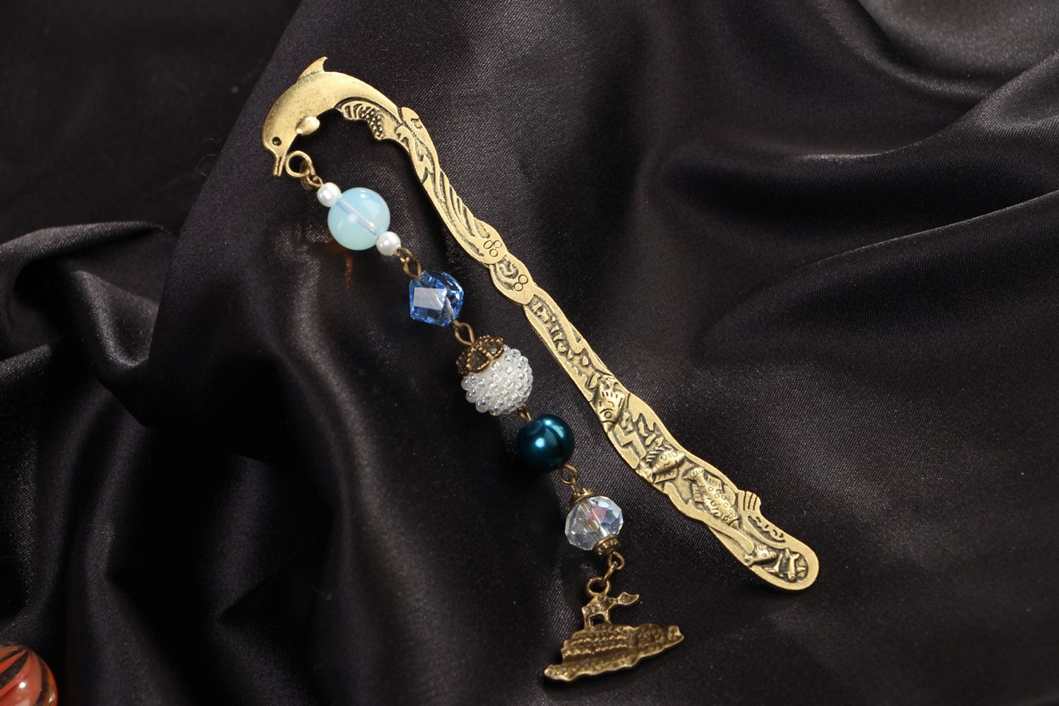 Handmade bronze colored metal bookmark with Czech and glass beads charm  photo 5