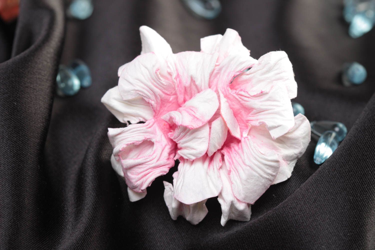 Handmade künstliche Blume aus Papier bemalt zart für Scrapbooking groß schön foto 1