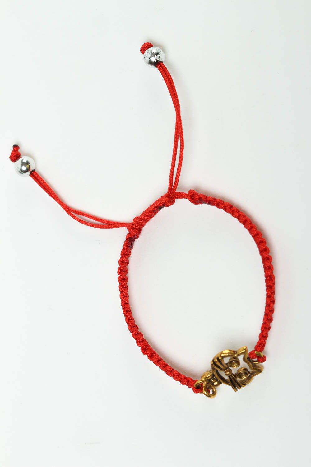 Bracelet en fils Bijou fait main textile rouge design Accessoire femme photo 2