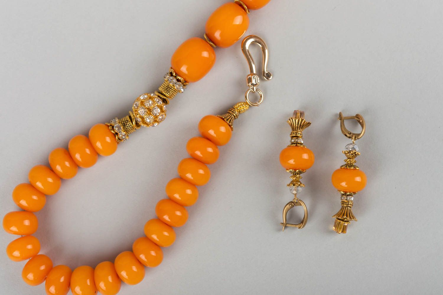 Set of handmade amber bead jewelry 2 items necklace and dangling earrings  photo 5
