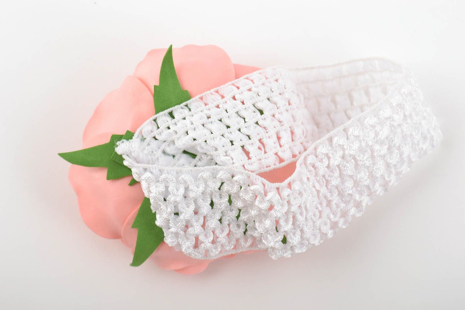 Haarband mit Blumen Handgemachter Schmuck Accessoires für Haare weiß rosa schön foto 3