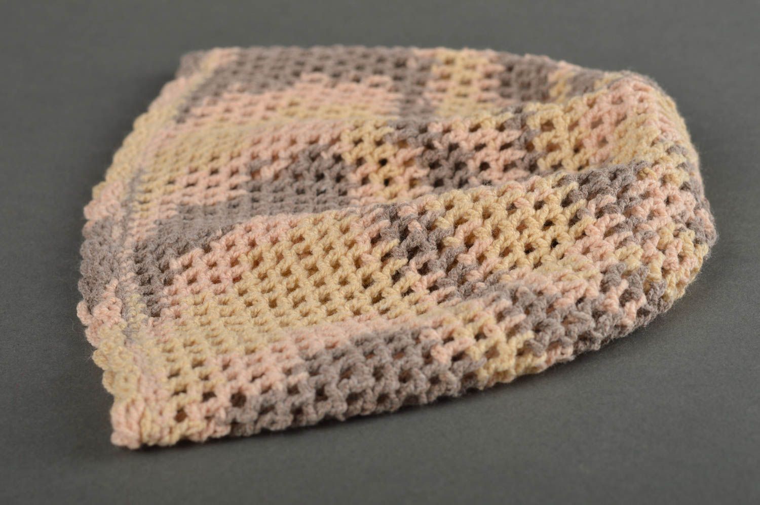 Bonnet tricot fait main Chapeau au crochet design léger kaki Vêtement enfant photo 5