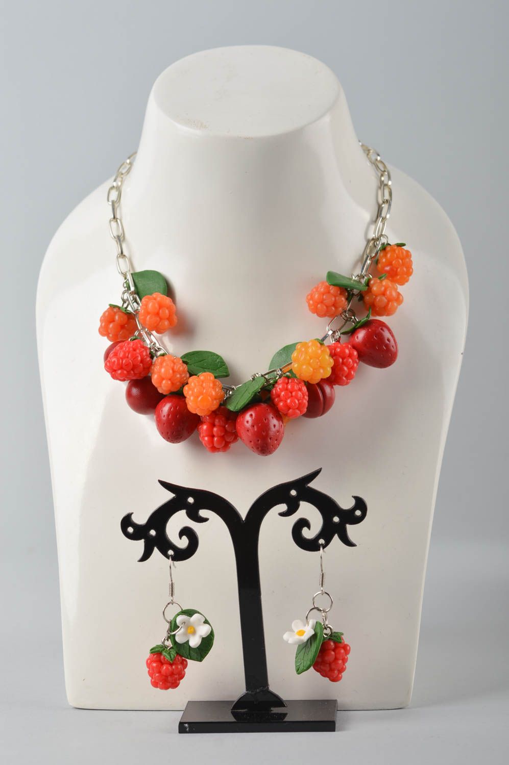 Conjunto de joyas artesanales pendientes y collar regalo original para mujeres foto 1