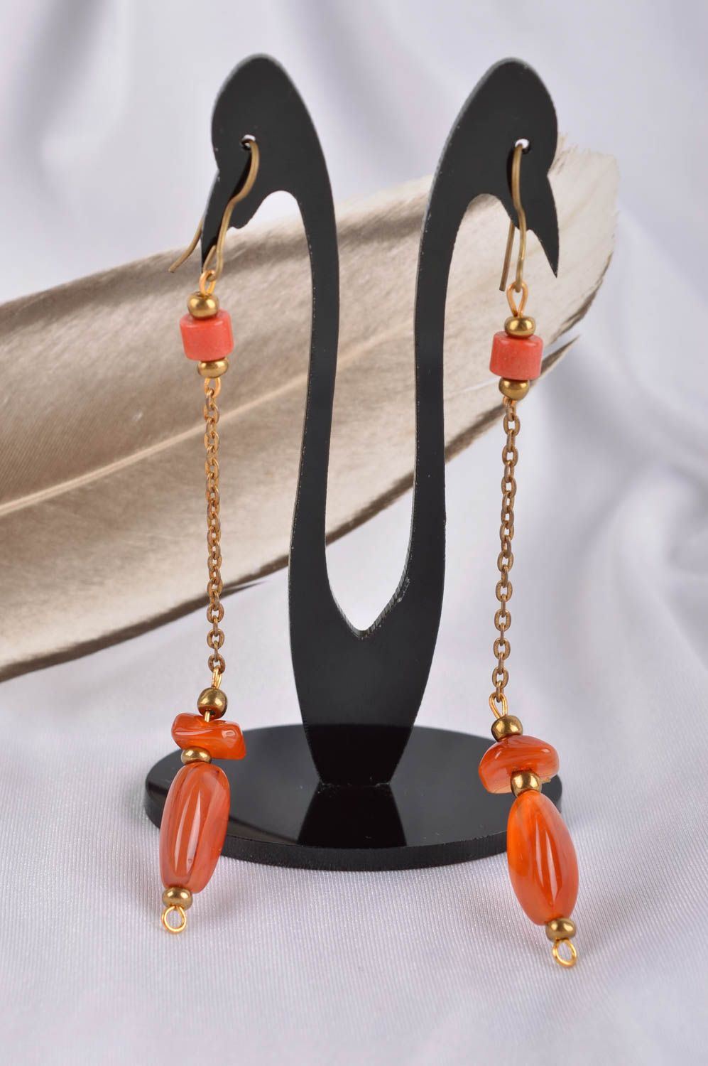 Boucles d'oreilles pendantes Bijou fait main fines orange Cadeau femme photo 1