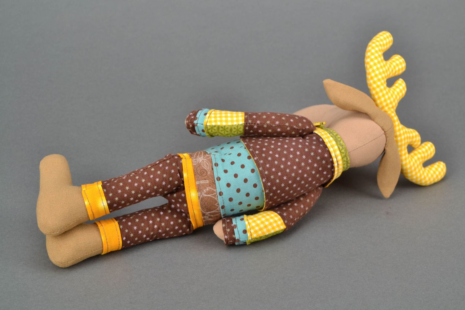 Handmade Puppe Elch aus Stoff foto 4