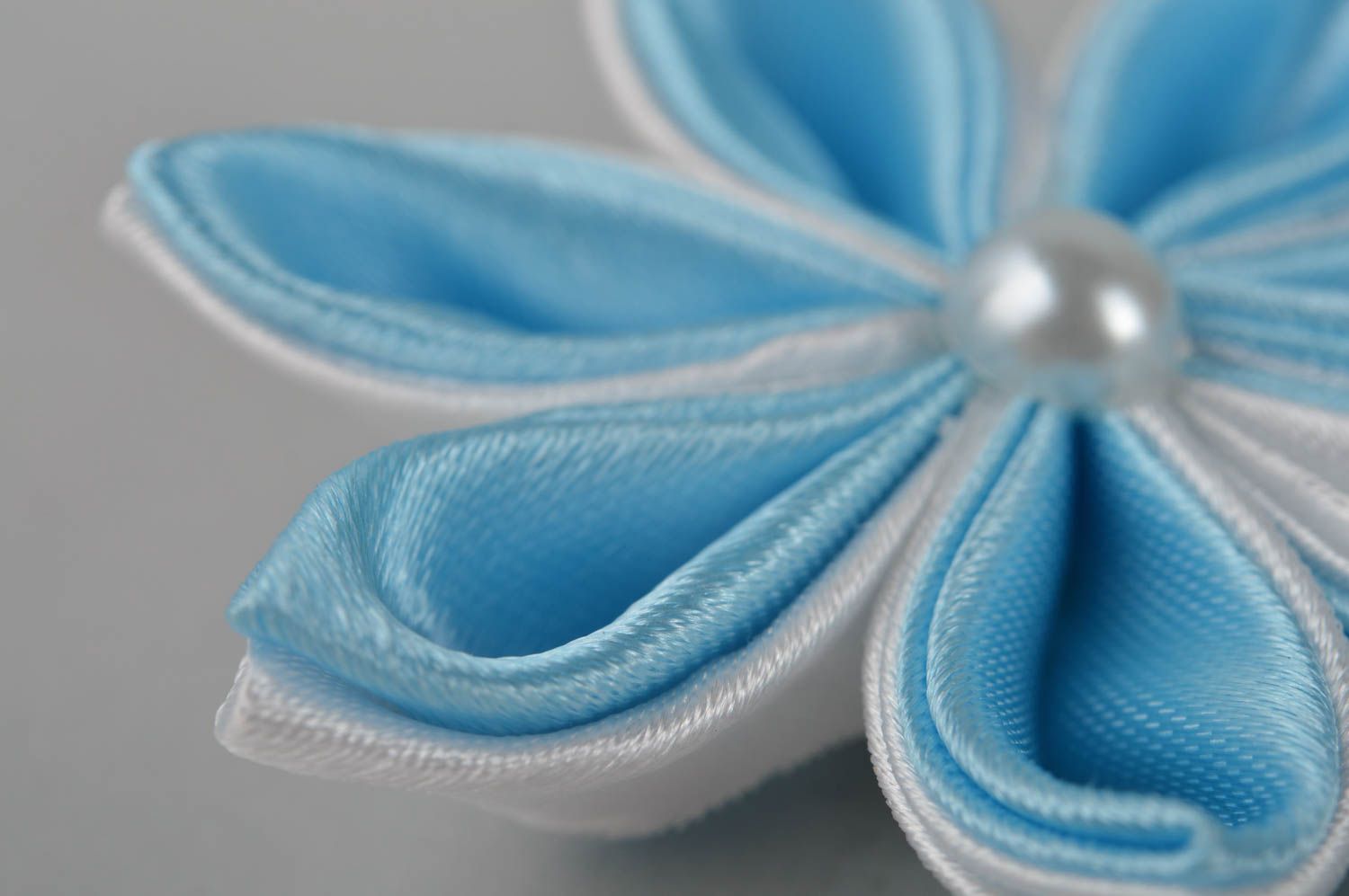 Handmade Kinder Haarklammer Haarspange Blume Geschenk für Mädchen blau weiß foto 3