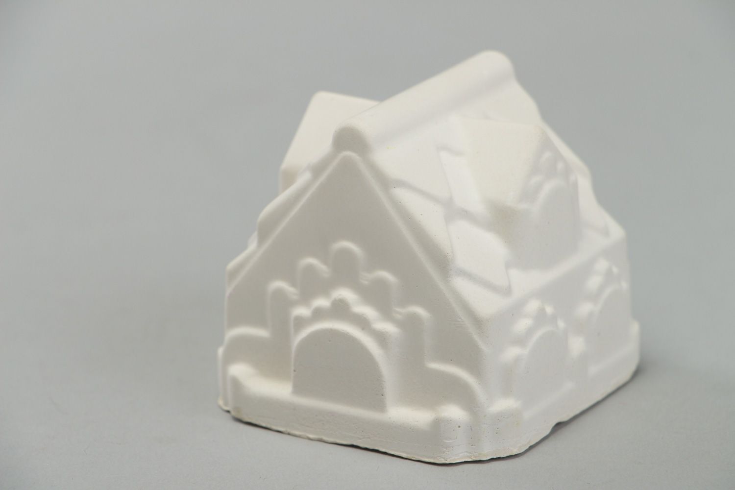 Handmade plaster blank figurine of house for painting photo 1