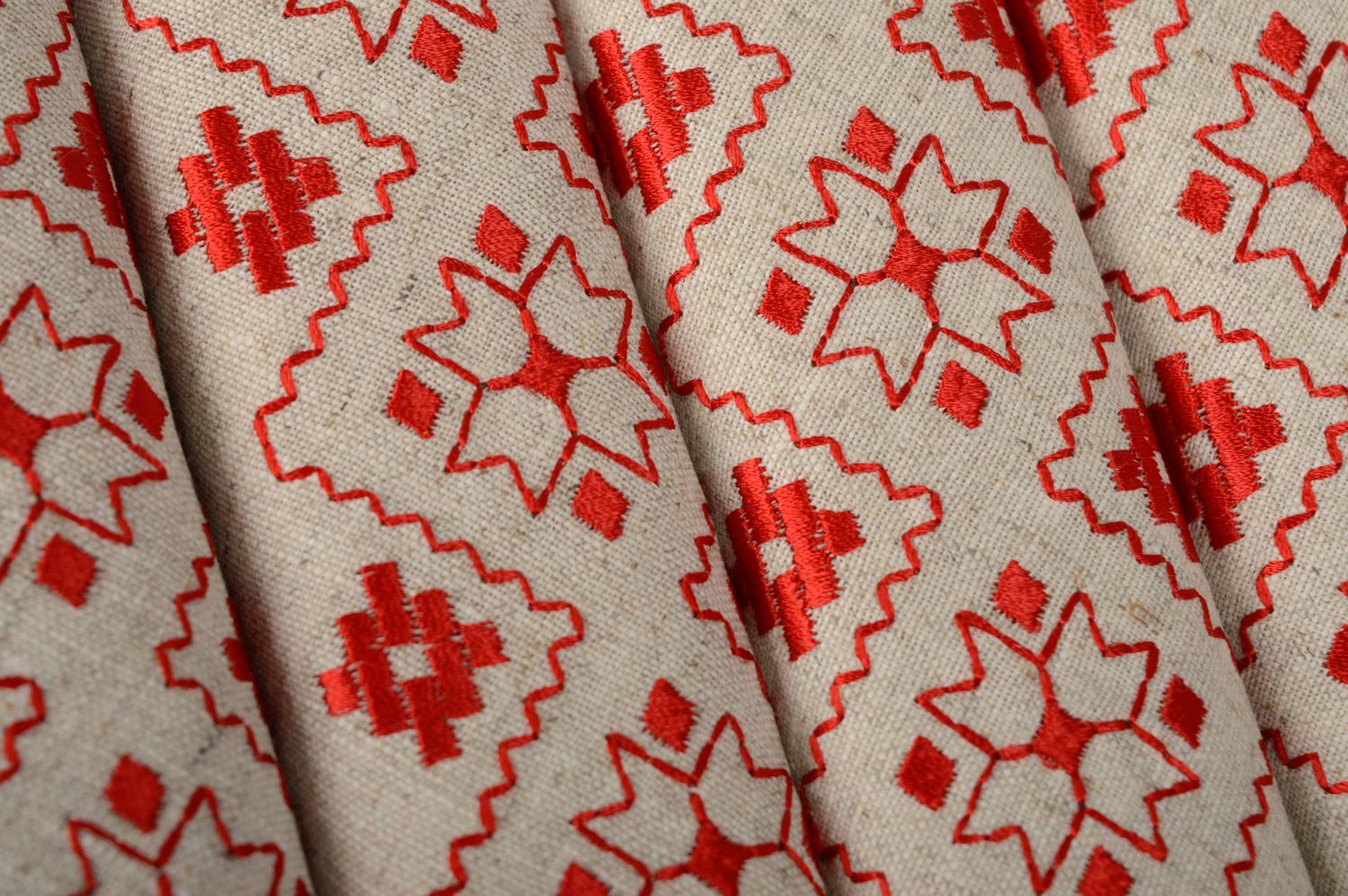 Set de servilletas bordadas para servir la mesa 6 piezas foto 5
