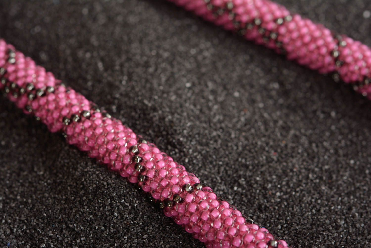 Collier spirale Bijou fait main rose en perles de rocaille Cadeau femme photo 4