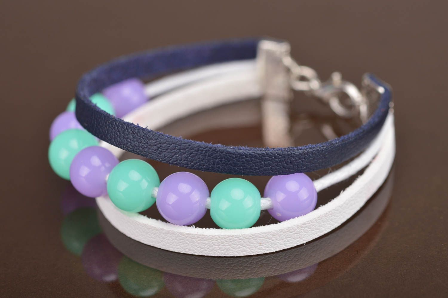 Handmade designer white and dark blue genuine leather bracelet with beads photo 3
