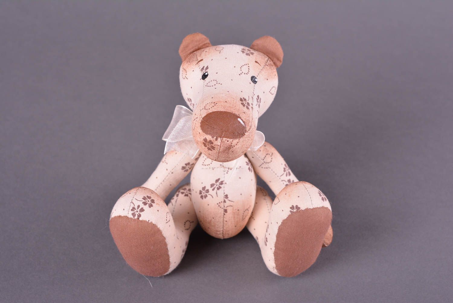 Peluche ours faite main Jouet mou pour enfant Décoration chambre enfant photo 1