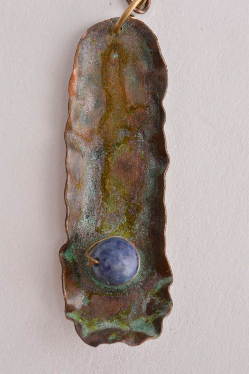 Pendentif cuivre Bijou métal fait main lapis-lazuli design Accessoire mode photo 4